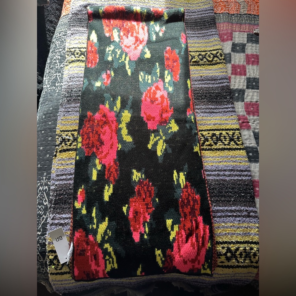 BP. Multicolor Knit Scarf